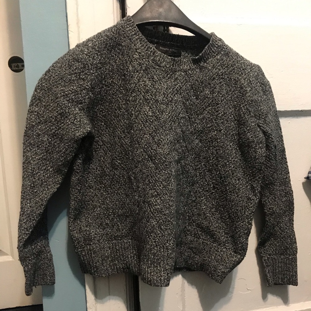 Size L Banana Republic Sweater